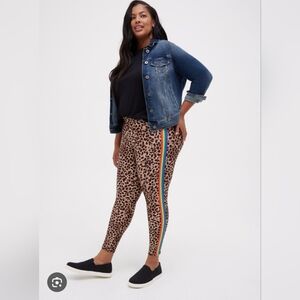 Torrid Leopard Print And Rainbow Liquid Waist Leggings